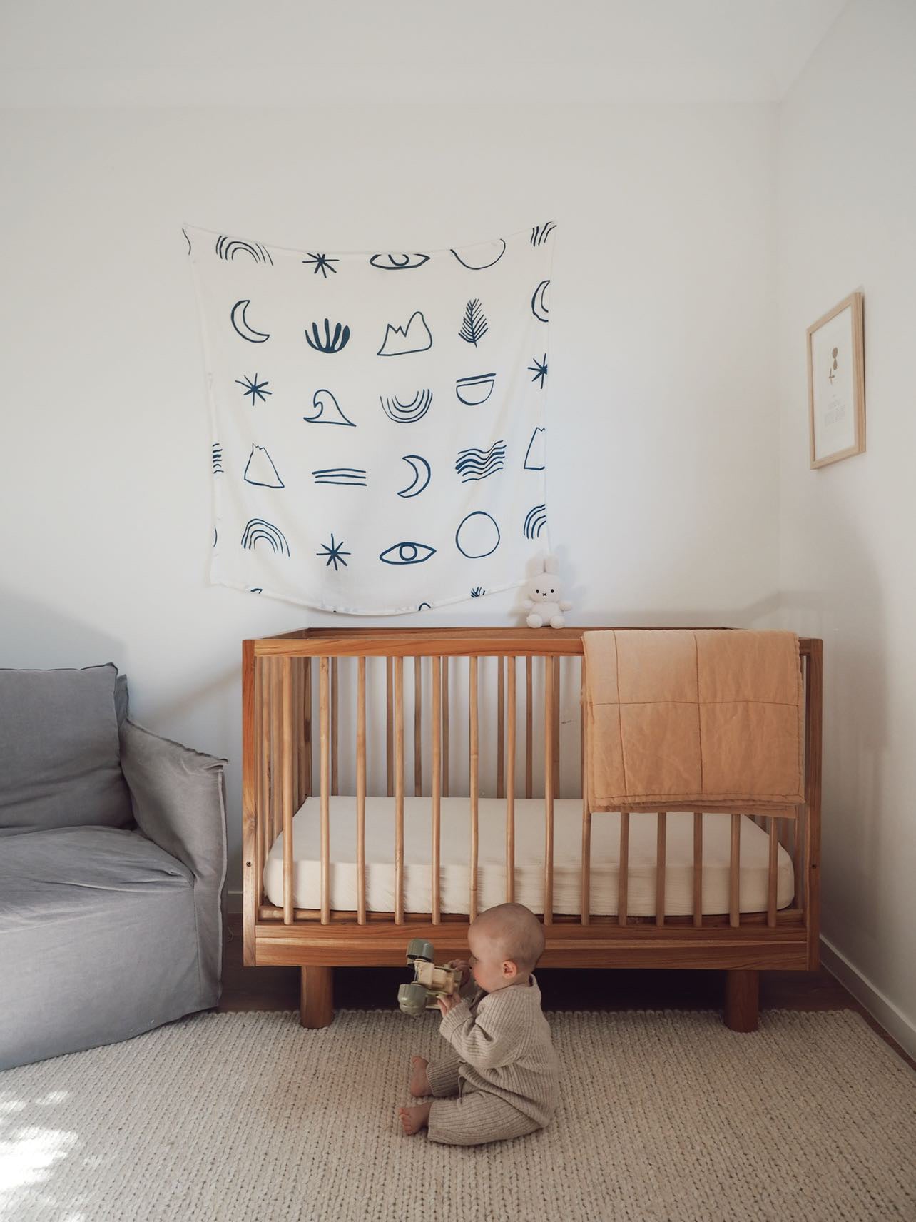 Mama Muse - Stephanie Willatt