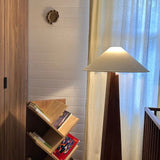 Artie Bookshelf