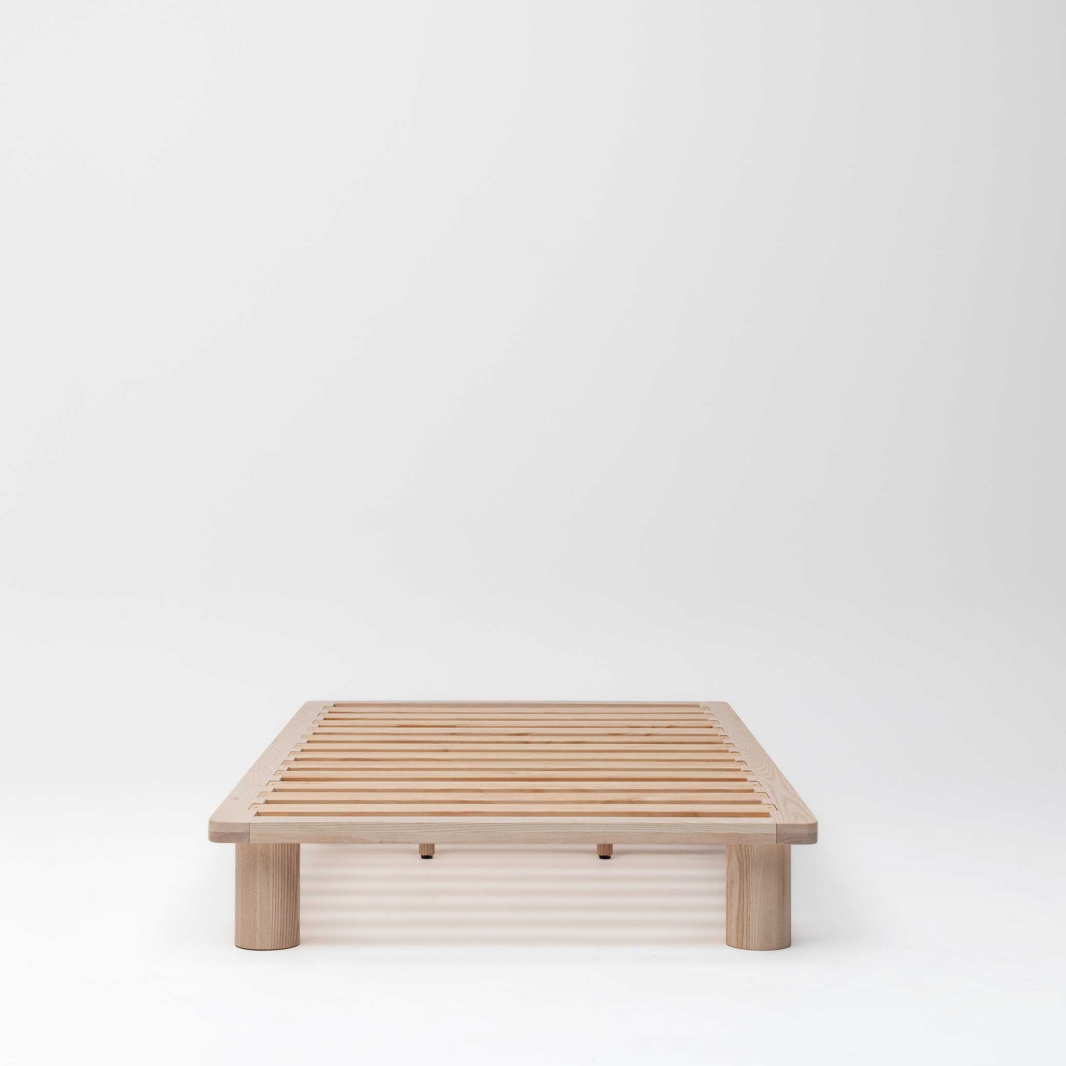 Hendrix King Single Bed Ashwood