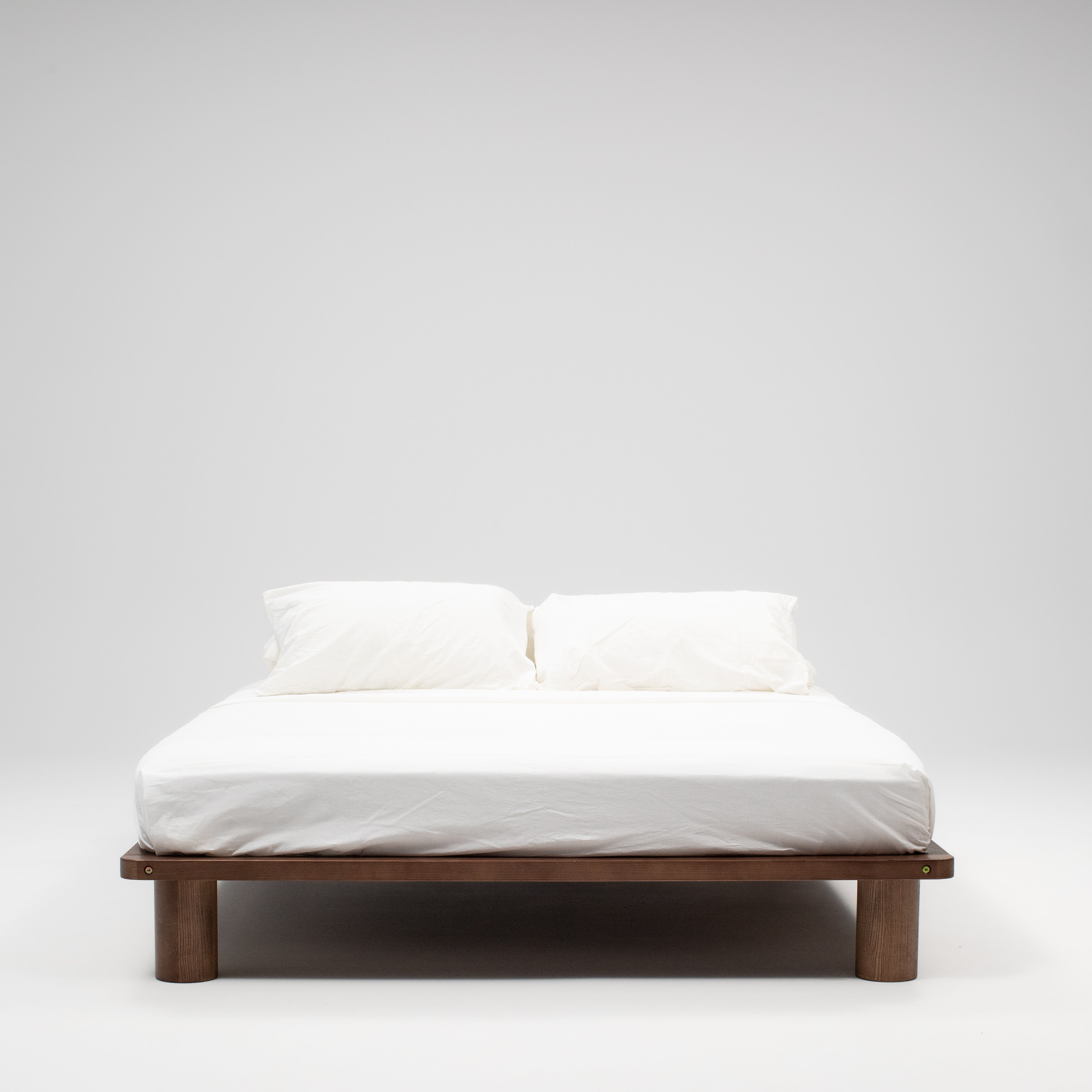 Hendrix Kids Queen Bed Walnut