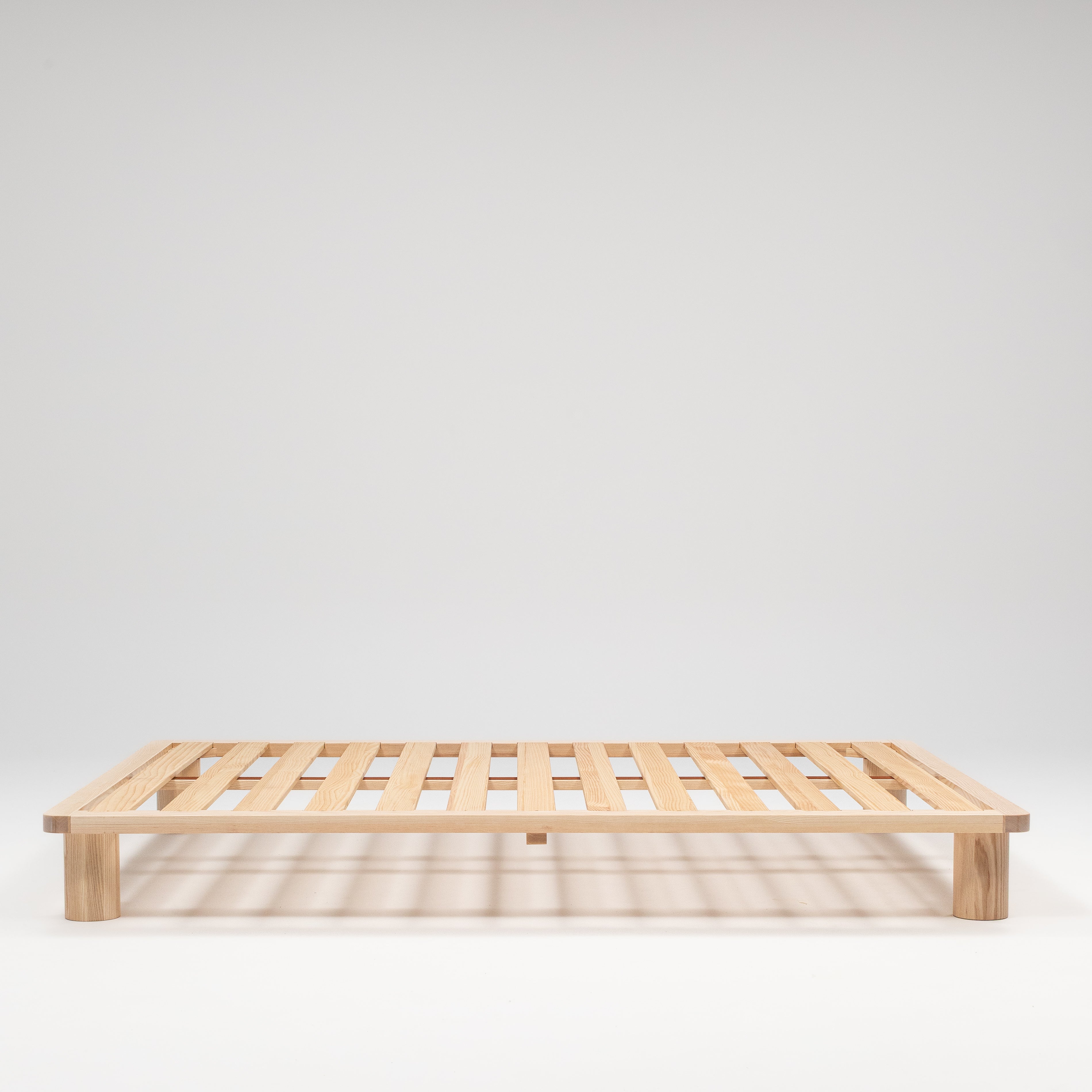 Hendrix Queen Bed Ashwood