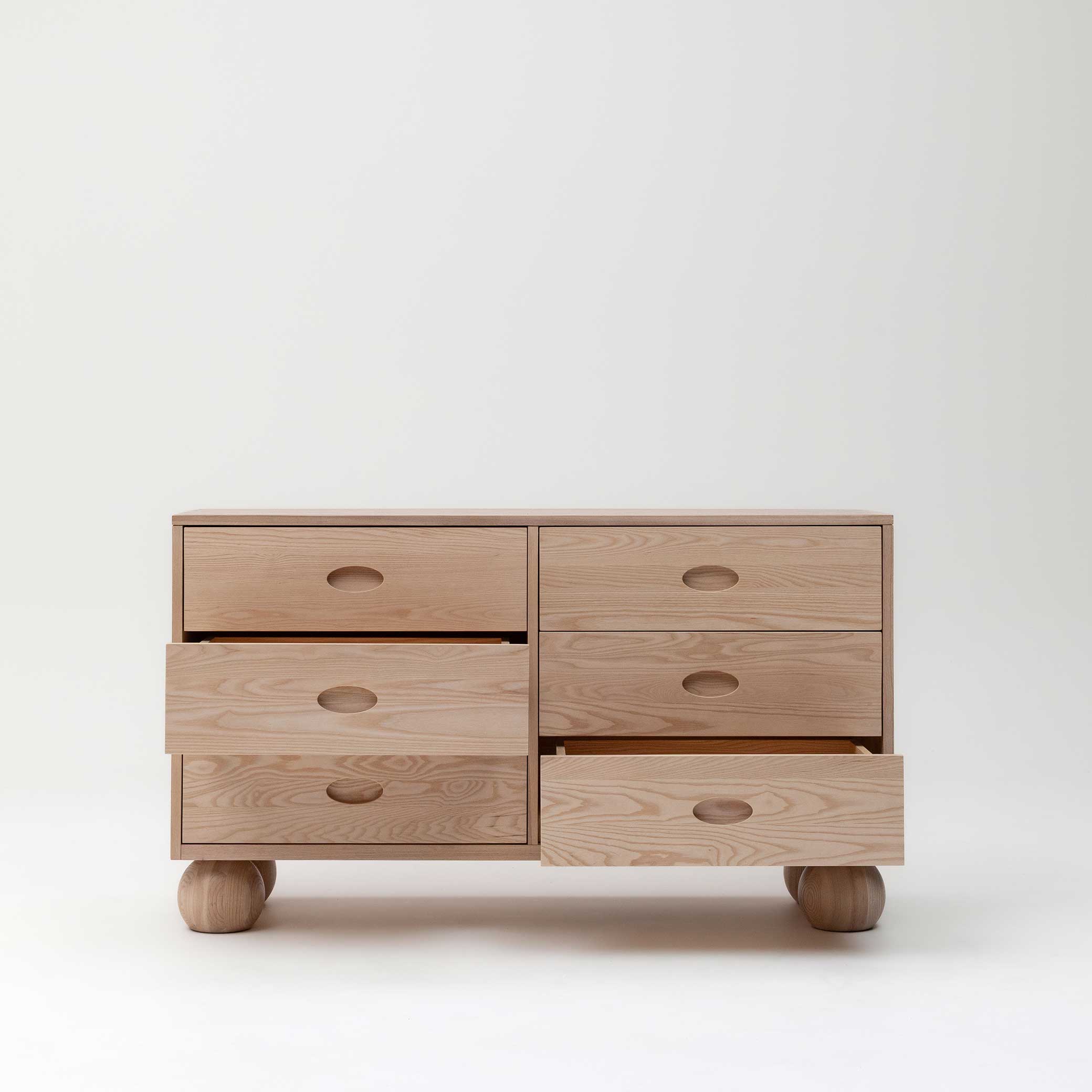 Zali Ashwood Buffet