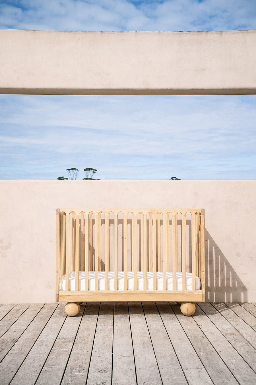 Zali Ashwood Cot