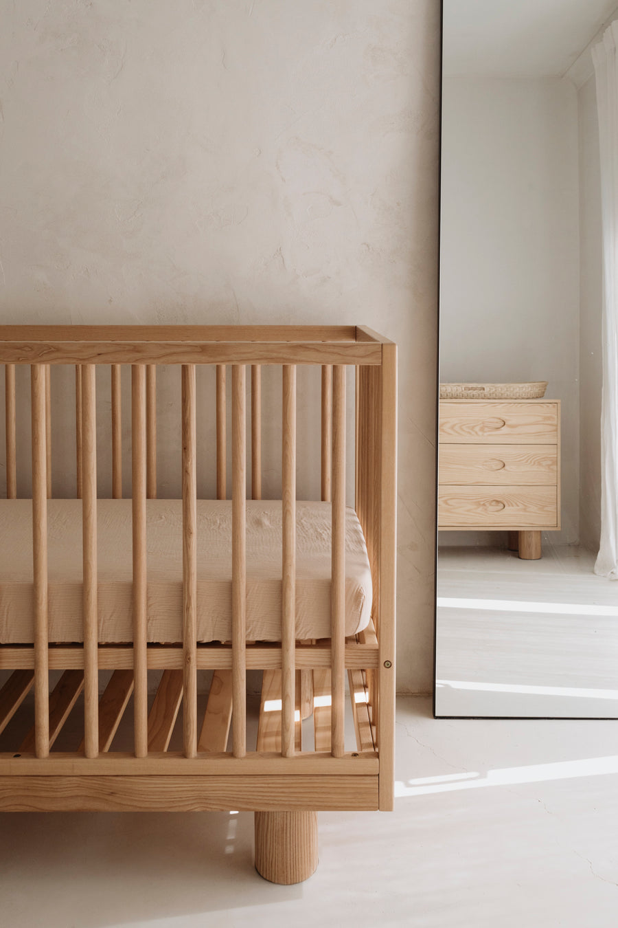Hendrix Ashwood Cot